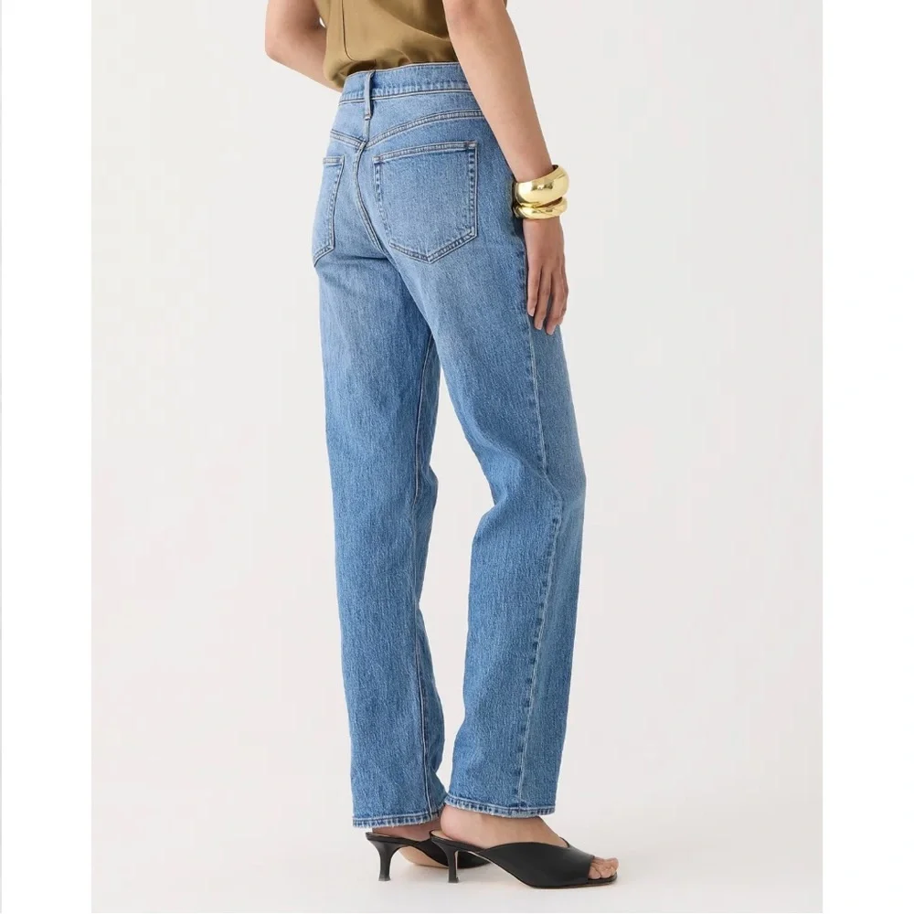 J.Crew Mid-Rise '90s Classic Straight-Fit Jeans in Pheasant Wash - Picture 2 of 12